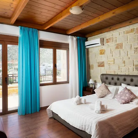 Gelios Villa