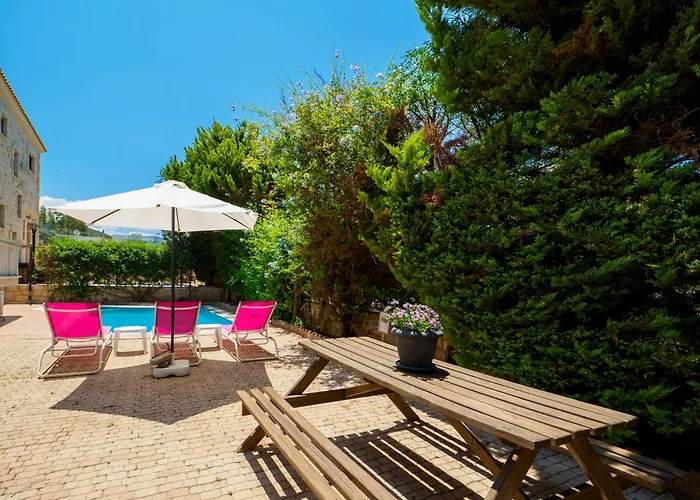 Seastone וילה הרסוניסוס